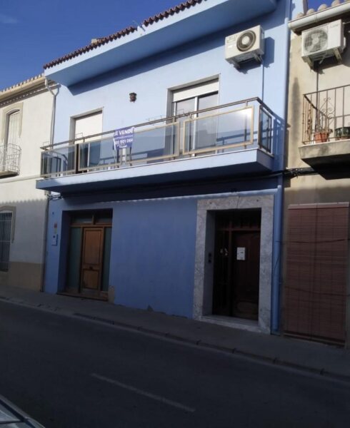 X-TH12 TownHouse в Sanet I Negrals со 4 спальнями - Photo