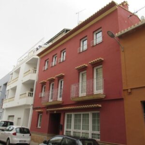 X-TH18 TownHouse in Vergel with 5 Bedrooms