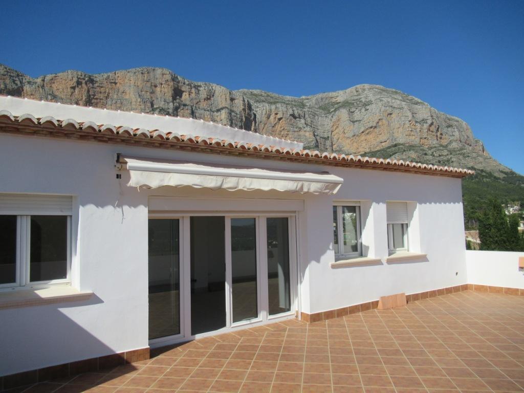 X-VP34 Business in JáVea with 5 Bedrooms - Property Photo 12