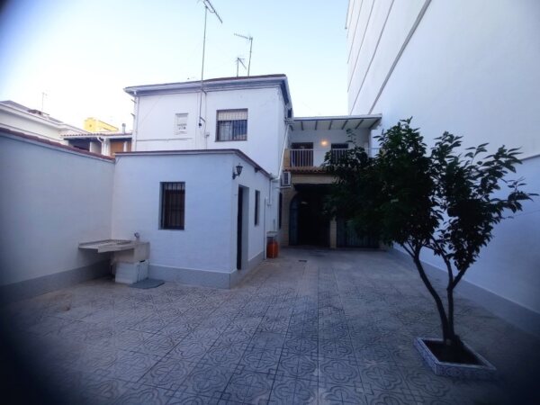 X-TH10 TownHouse in Denia with 6 Bedrooms - Photo