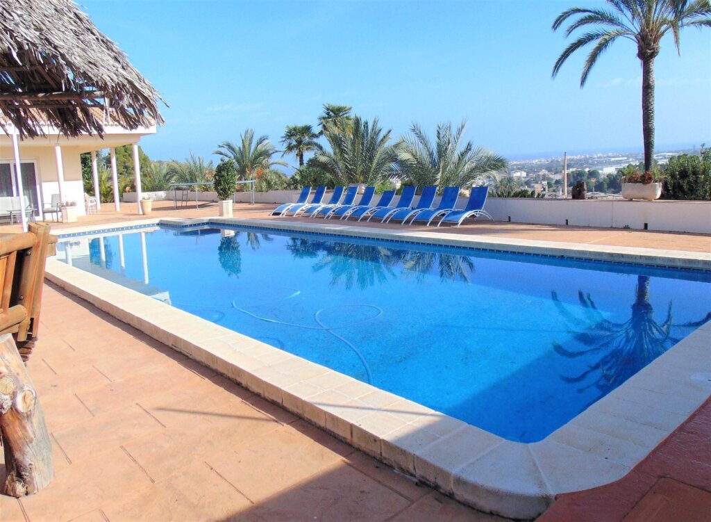 X-L-RA5156 Villas in Oliva with 5 Bedrooms - Property Photo 3