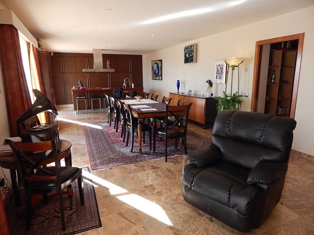 X-L-RA5156 Villas in Oliva with 5 Bedrooms - Property Photo 17